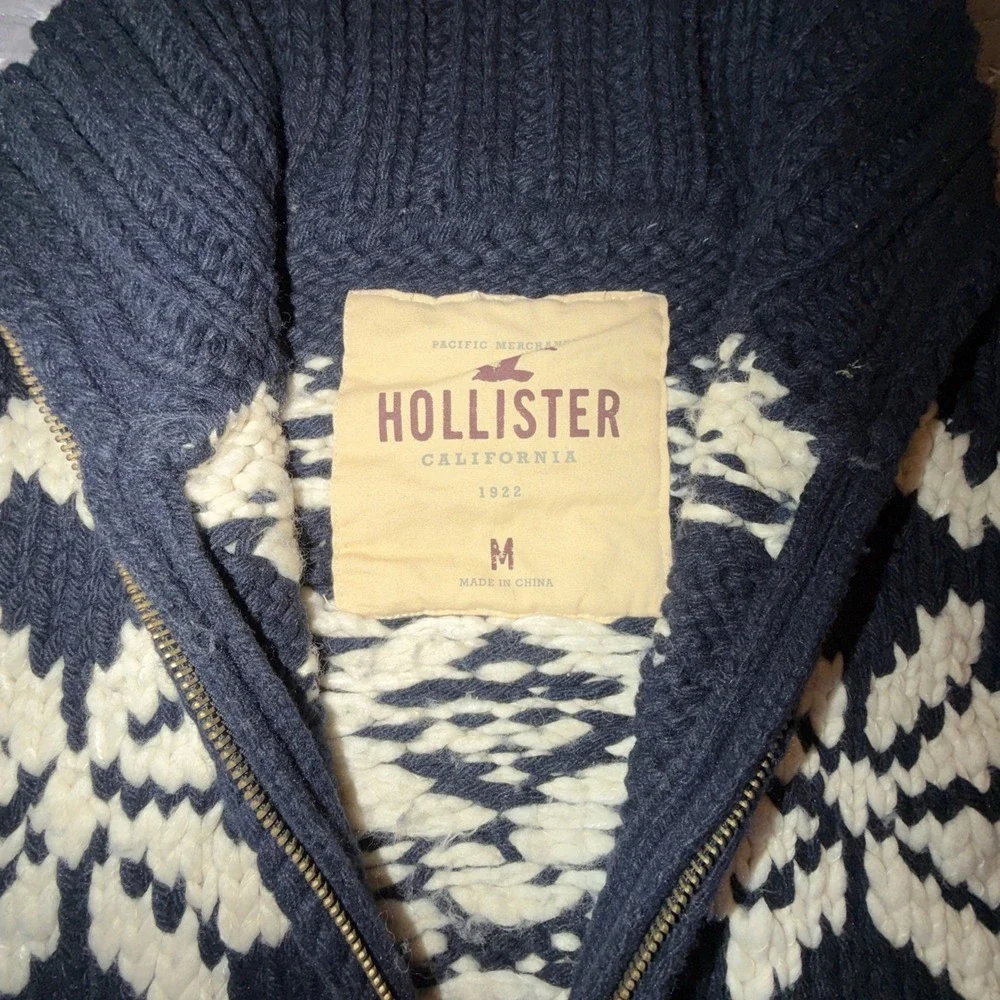 Hollister Men's Wool Blend Knit Cardigan Sweater Size M Snowflake‎ Zip Academia
